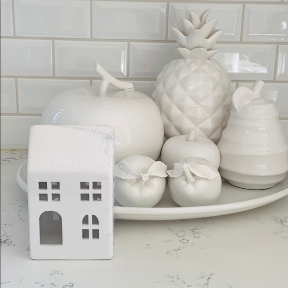 White Ceramic Tall Light Up House - Picture 3 of 15